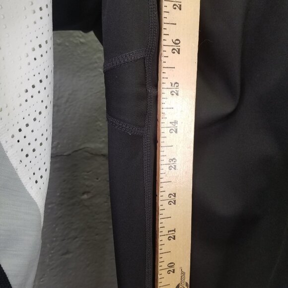 Athleta Precision Leggings Women's XL High Rise 7/8 Black White Perforated Mesh - Picture 16 of 16